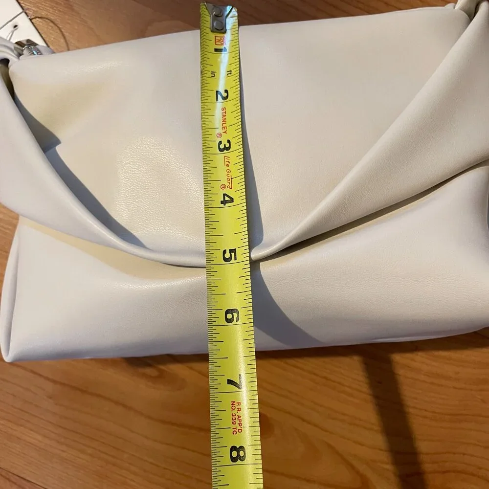 STREET LEVEL handbag! So Soft Vegan Leather Cream Knot Bag. RARE Shoulder Purse! - Picture 11 of 16